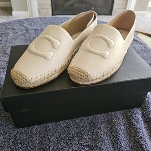 Coach Cruz Leather Espadrille in Chalk Color (Size 8B US / EUR 38.5)